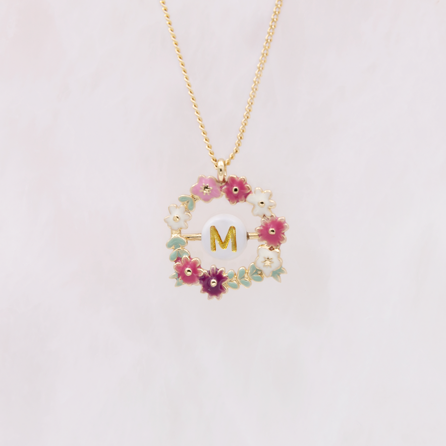 Collier Iris Lettre M